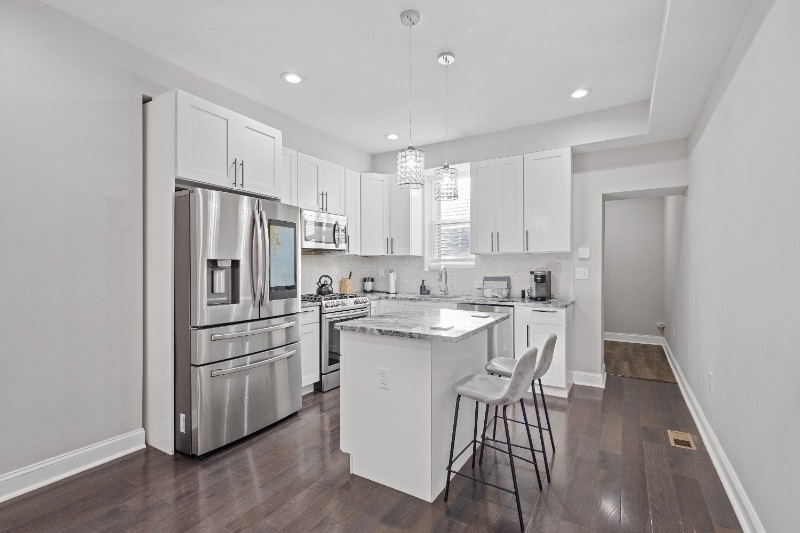 Building Photo - 230 N Luzerne Ave