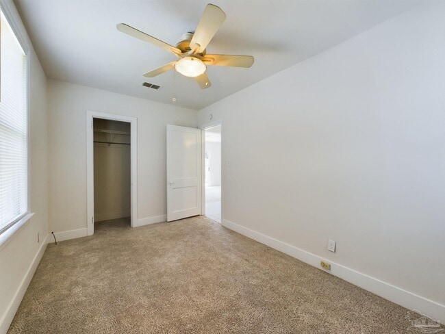 Building Photo - 509 Palomar Dr