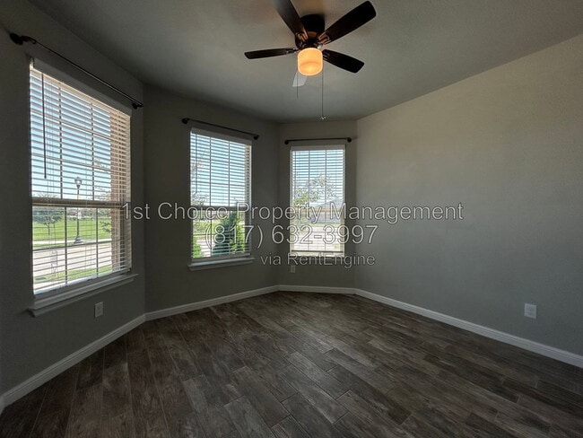 Building Photo - 1105 Spanish Needle Trail