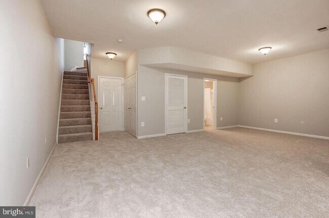 Building Photo - 21264 Victorias Cross Terrace