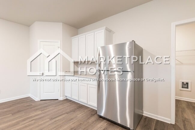 Building Photo - 1274 Fendt Dr