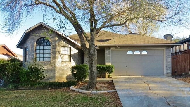 Building Photo - 1260 Hilltop Dr