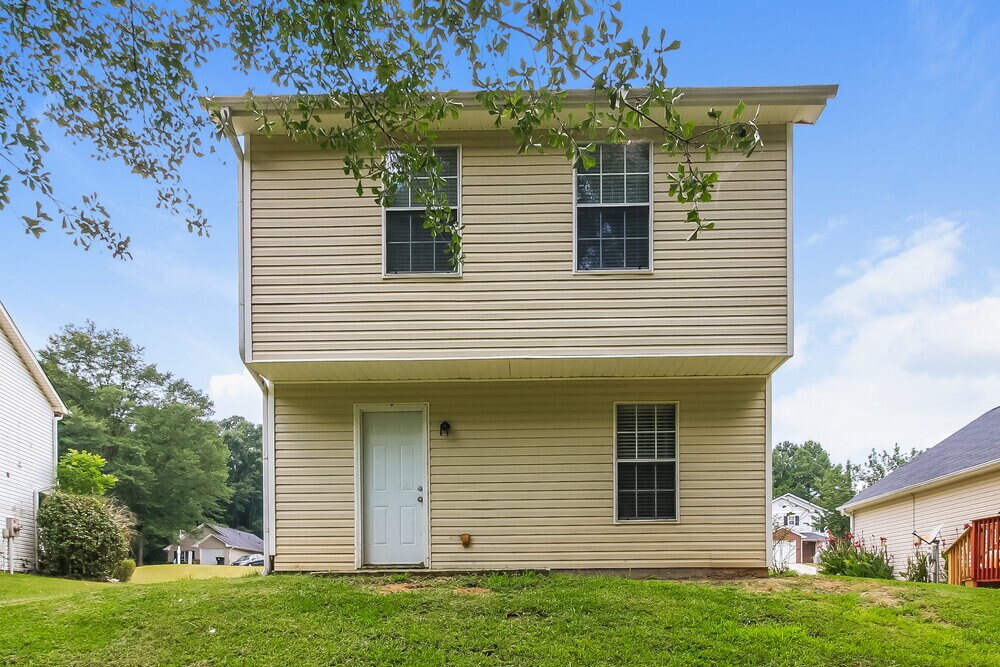 Building Photo - 1660 Riverchase Cir NE