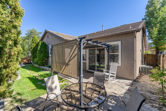 Building Photo - 10577 Eagle Falls Way