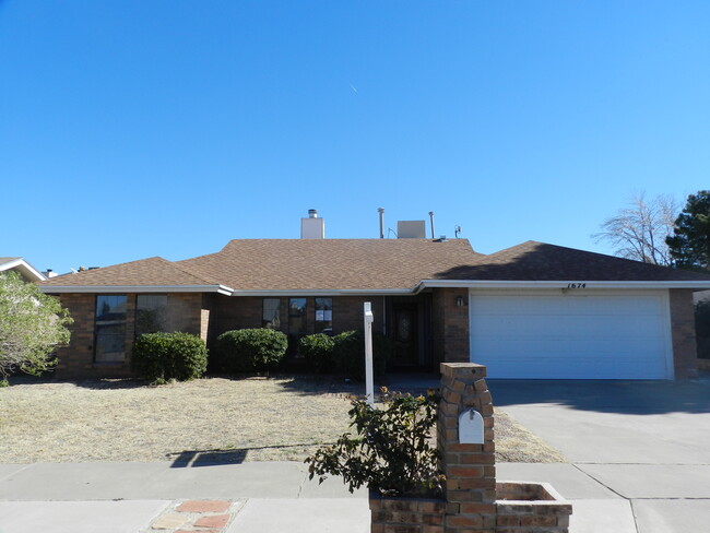 Building Photo - 1674 Nancy Lopez Ln