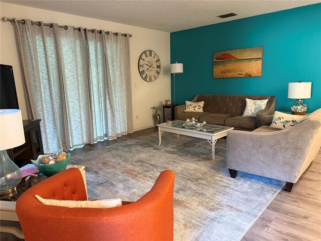 Building Photo - 1400 Tarpon Woods Blvd