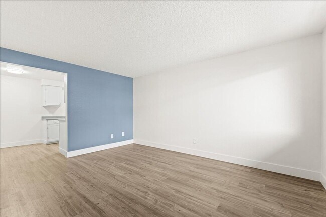 Interior Photo - Bella Lago Village