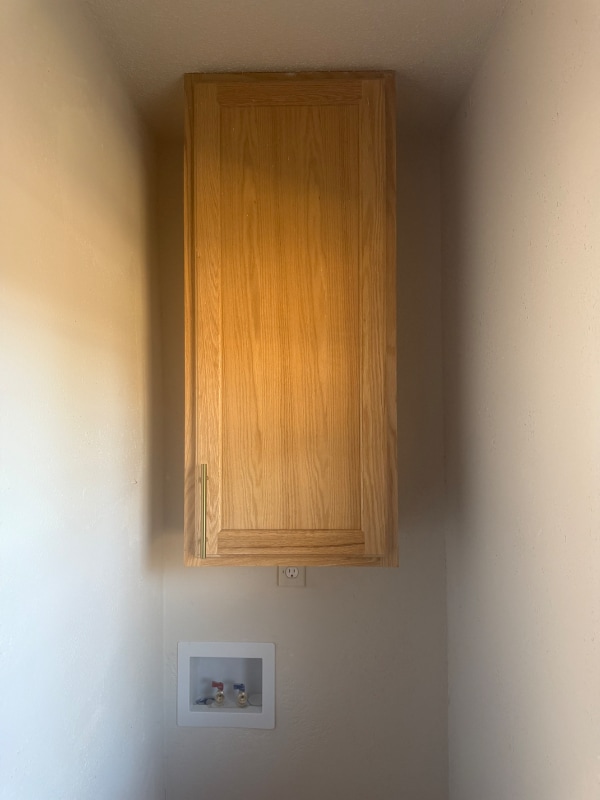 Building Photo - 910 Moran St