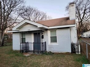 Building Photo - 1223 Hanover St