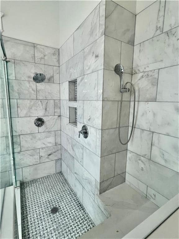 Building Photo - 1915 Union St