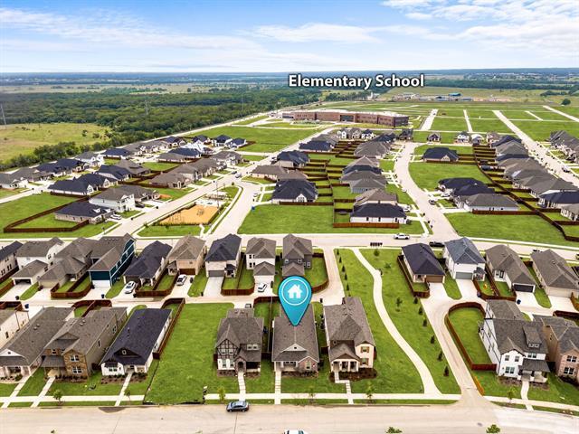 Building Photo - 1206 Falls Rush Wy