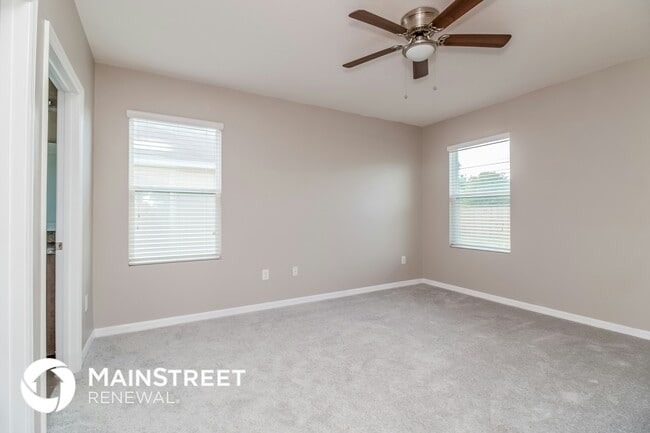 Building Photo - 9710 Highland Ridge Dr