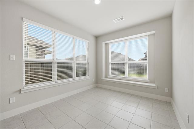 Building Photo - 3916 Trenton Pl