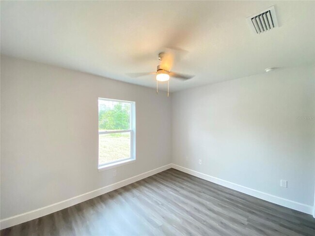 Building Photo - 3938 SW 161st Loop