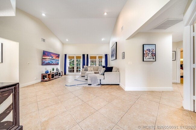Building Photo - 13659 Ishnala Cir