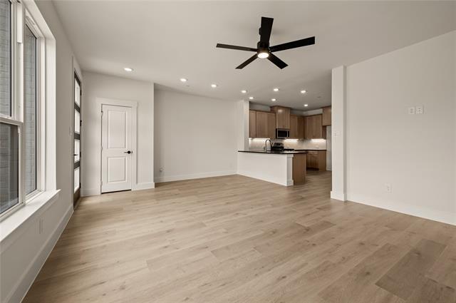 Building Photo - 2550 Brunswick Wy