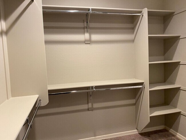 Building Photo - Exceptional Cooley Station Rental: 3-Bed, 2-Bath Home with Office/Den, Gourmet Kitchen, and Commu...