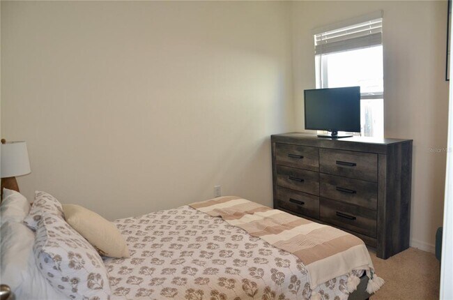 Building Photo - 216 Eagleview Loop