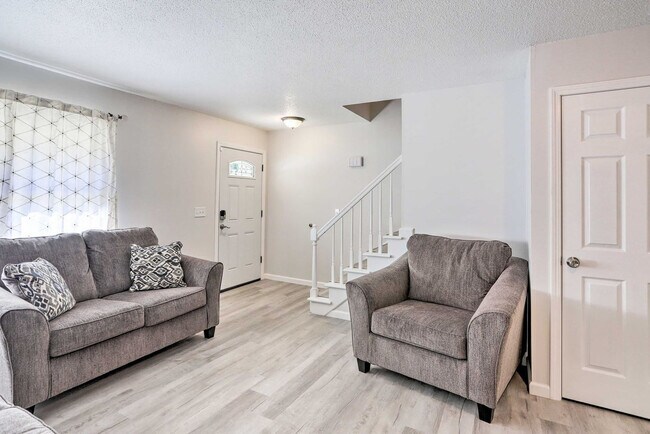 Primary Photo - 6832 Woodmeadow Dr