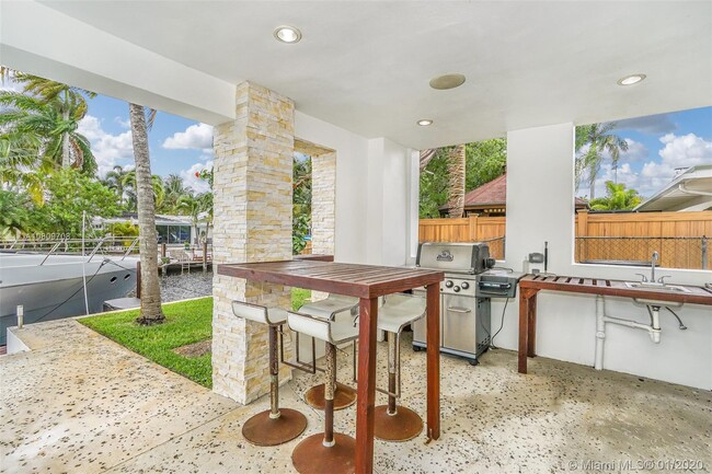 Building Photo - 2612 Key Largo Ln