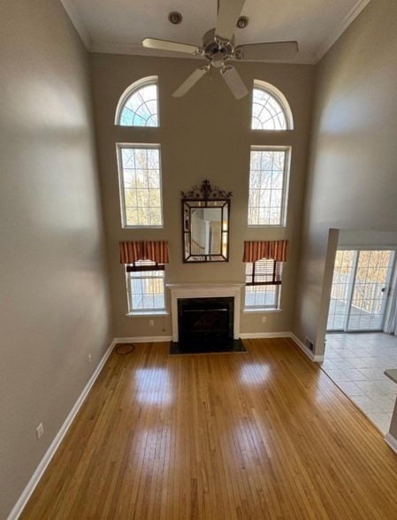 Building Photo - 10 Hopkinson Ct