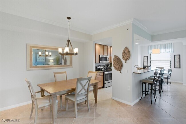 Building Photo - 9844 Venezia Cir