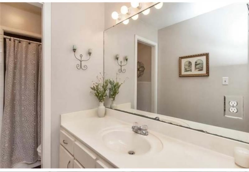 Building Photo - 315 Bomar Pl