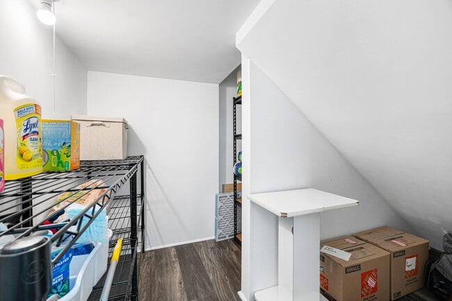 Building Photo - 8300 Calabria Lakes Drive