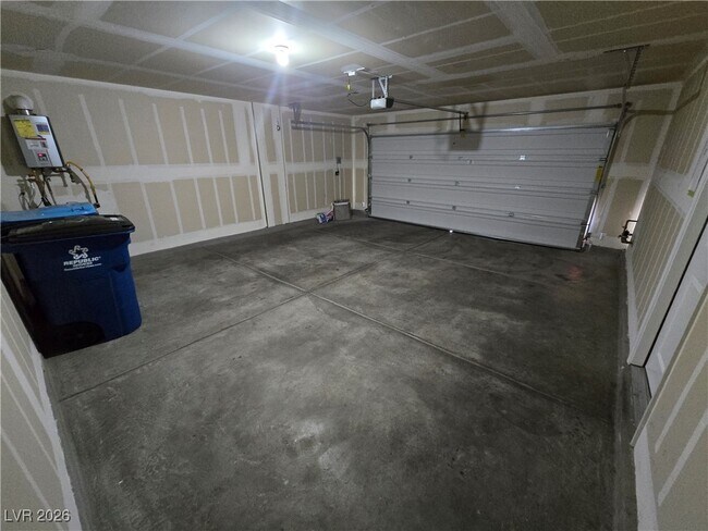 Building Photo - 1362 Reef Point Ave