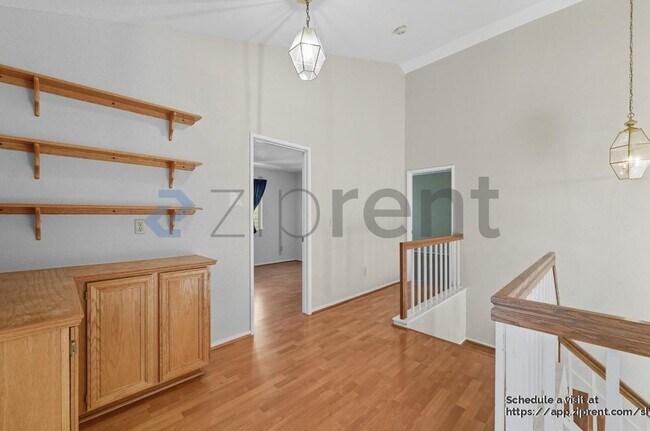 Building Photo - 14 Cider Mill Ct
