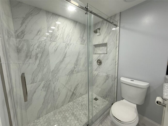 Building Photo - 5416 Eagle Lake Dr