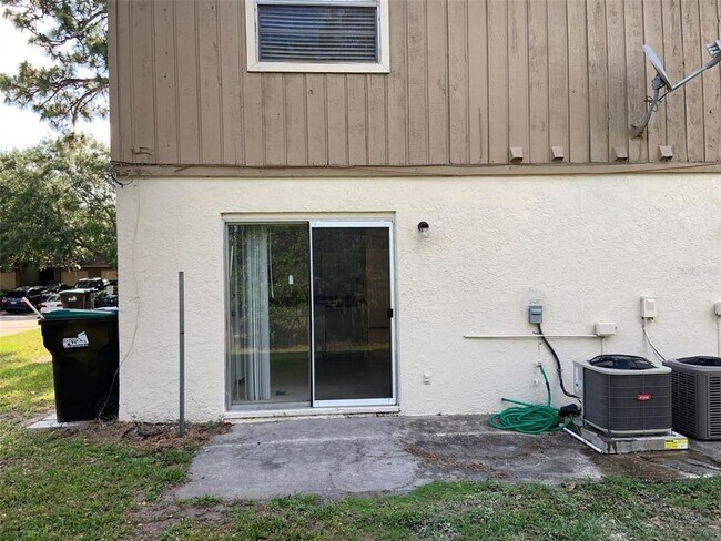Building Photo - 3546 Khayyam Ave