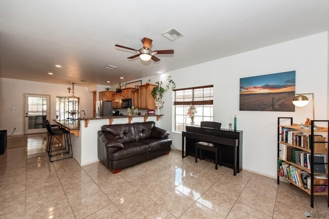 Building Photo - 4540 S Jojoba Ave