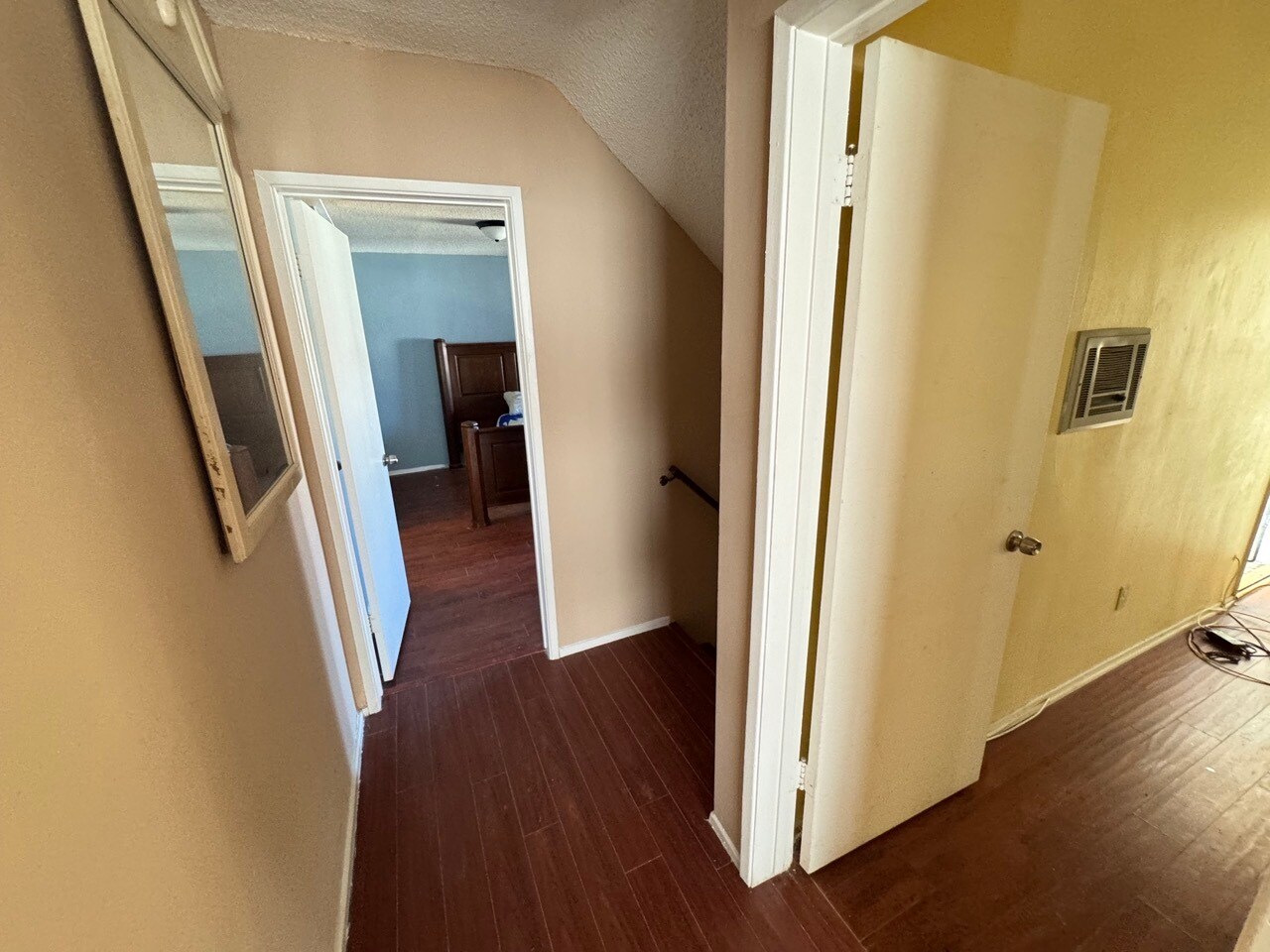 Building Photo - 1820 Speyer Ln