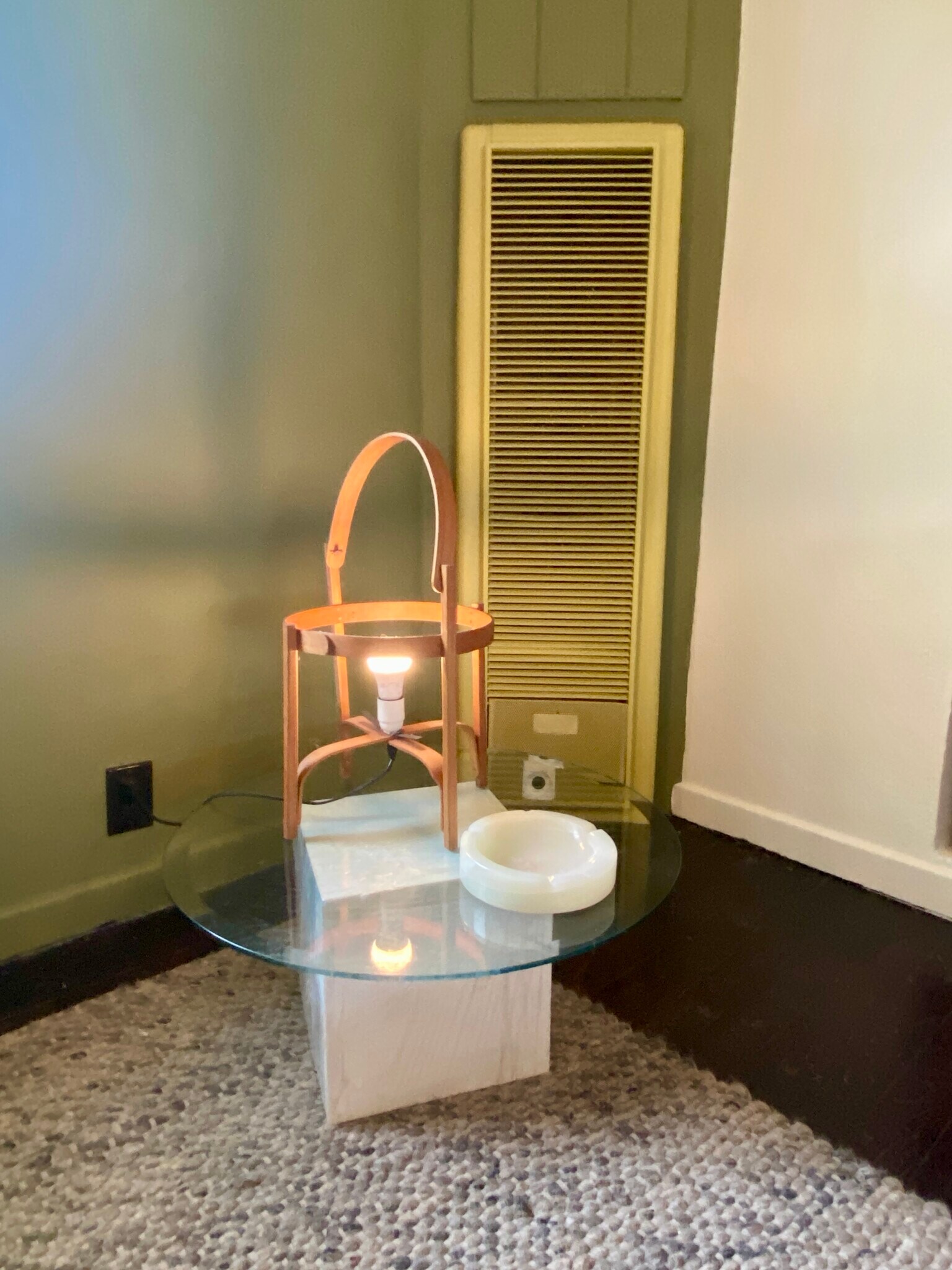 Cool light fixtures. - 604 S 15th St