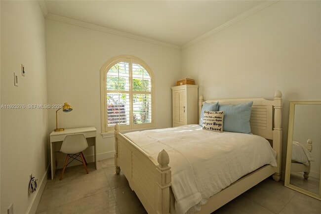 Building Photo - 9895 NW 28th Terrace