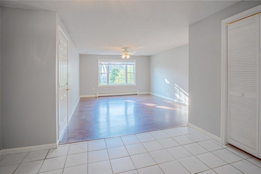 Building Photo - 50 Brookside Dr