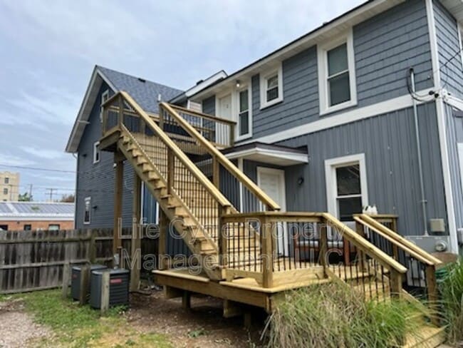 Building Photo - 353 Atlas Ave SE