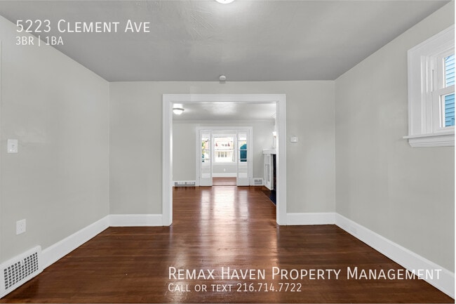 Building Photo - 5223 Clement Ave