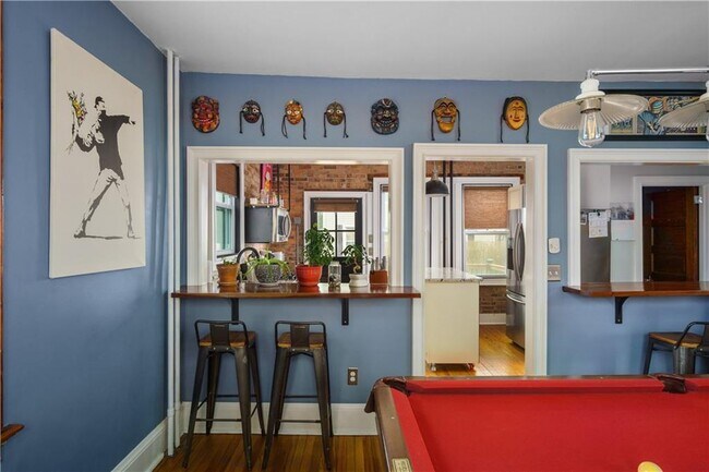 Building Photo - 209 Third St