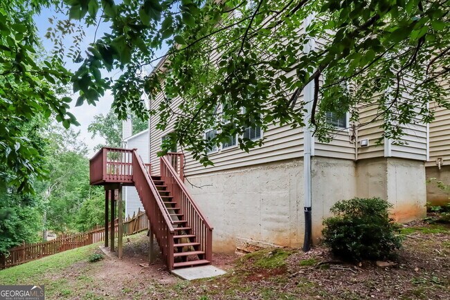 Building Photo - 5804 Tree Fern Ct