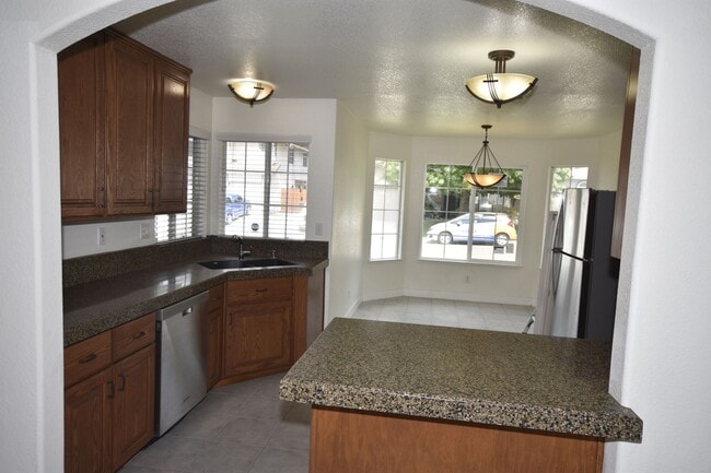 Building Photo - 8717 Aspen Hill Ct