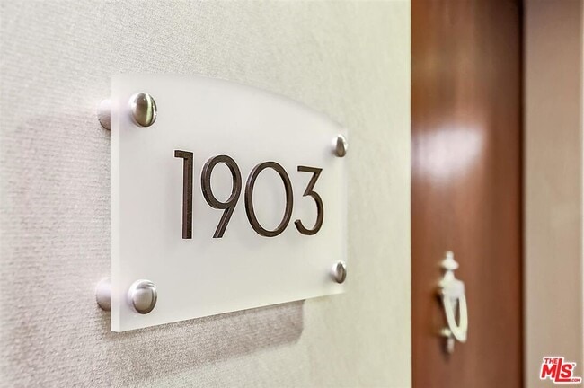 Building Photo - 2160 Century Park E