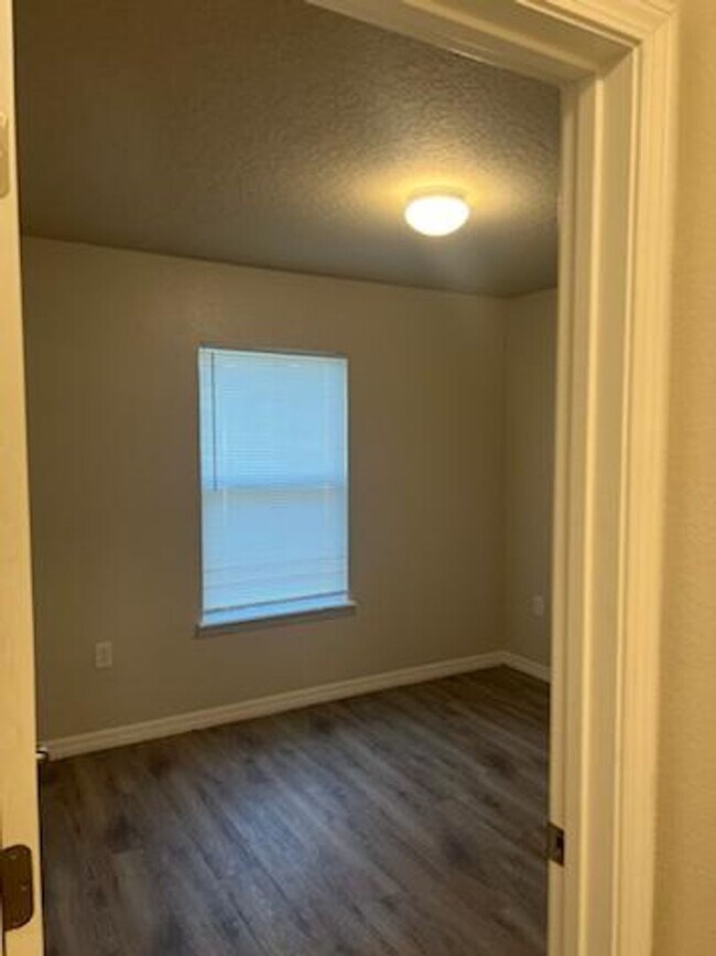 Building Photo - Beautiful 2 Bedroom 2 Bath Duplex Located in Palm Coast