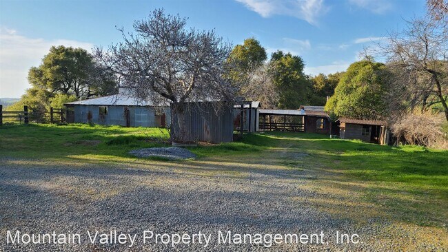 Building Photo - 3 br, 2 bath House - 12332 Silver Springs ...