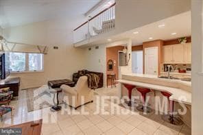 Building Photo - 307 Sayre Dr