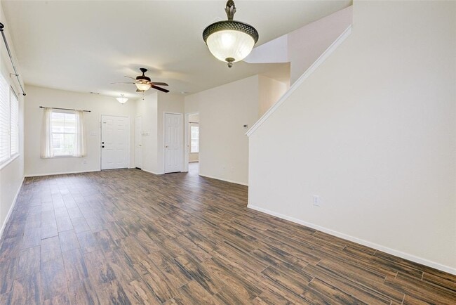 Building Photo - 3930 Mossy Pl Ln