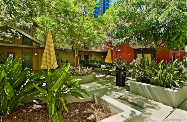 Community Gardens + BBQ - 1240 India St