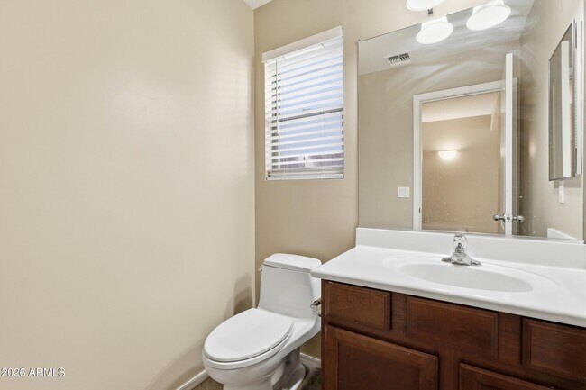 Building Photo - 3118 S 95th Ln