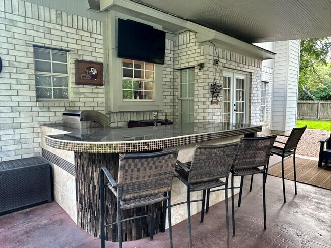 Building Photo - 1503 Warren Cove